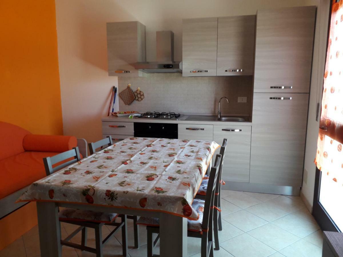 Domus Pandora Appartement Tanaunella Buitenkant foto